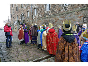 Aussendung der Sternsinger in Naumburg (Foto: Karl-Franz Thiede)